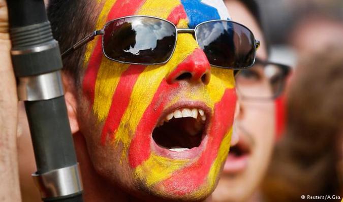 Каталонцы голосуют за независимость. Мировые лидеры предупреждают о рисках
