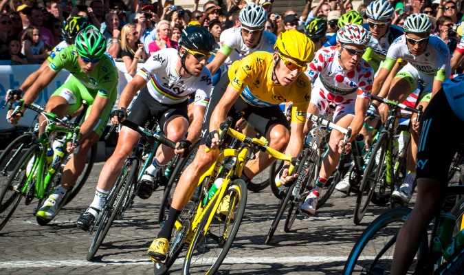 «Тур де Франс»: соревнование, приносящее радость и прибыль