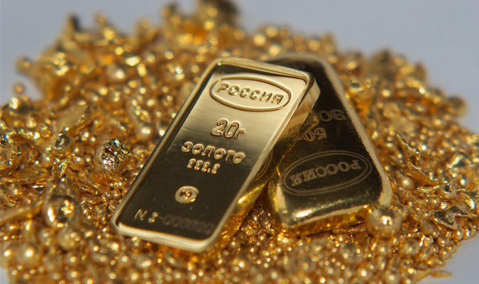 Цены на золото закрылись на месячном минимуме