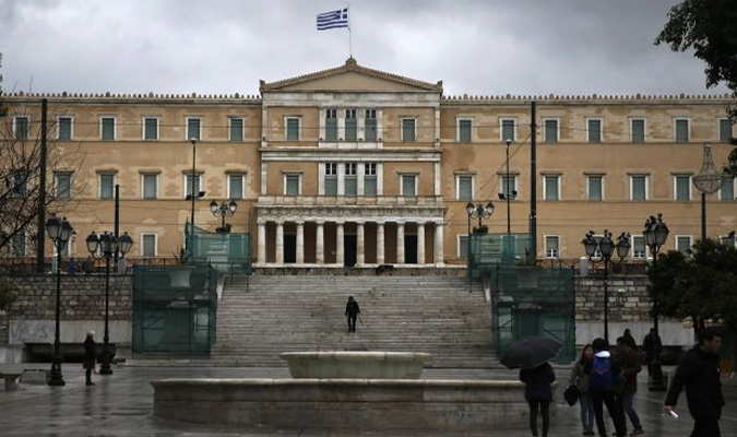 Греция обещает отдать все долги и не выходить из еврозоны