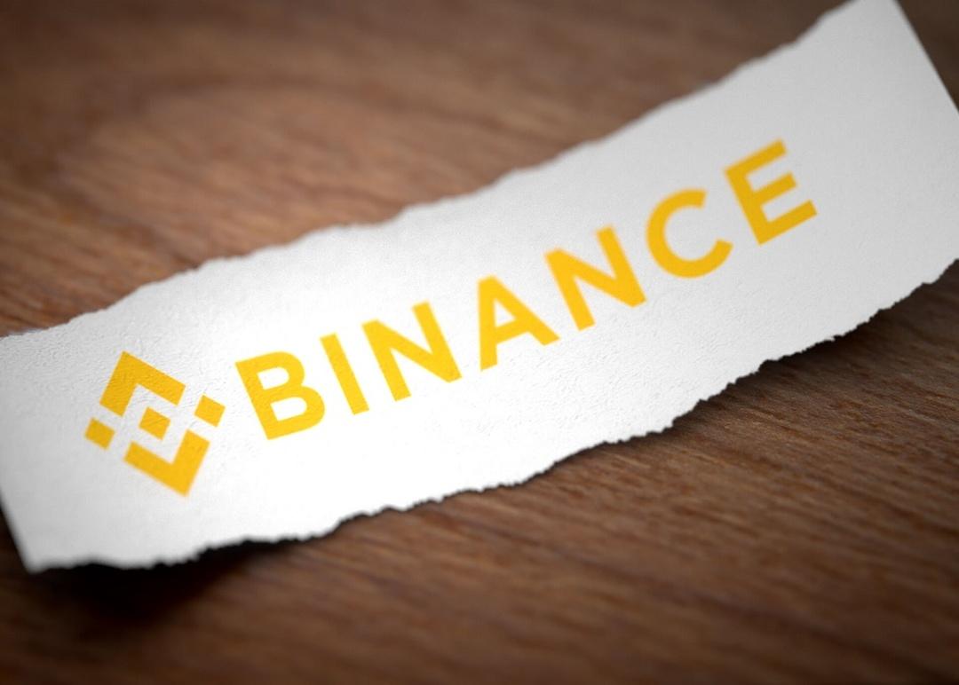 Криптобіржа Binance продовжує співпрацювати з росіянами попри санкції